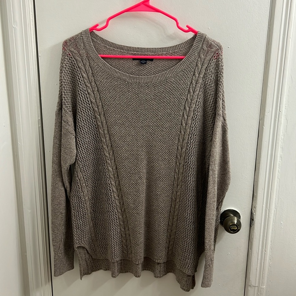American Eagle tan sweater